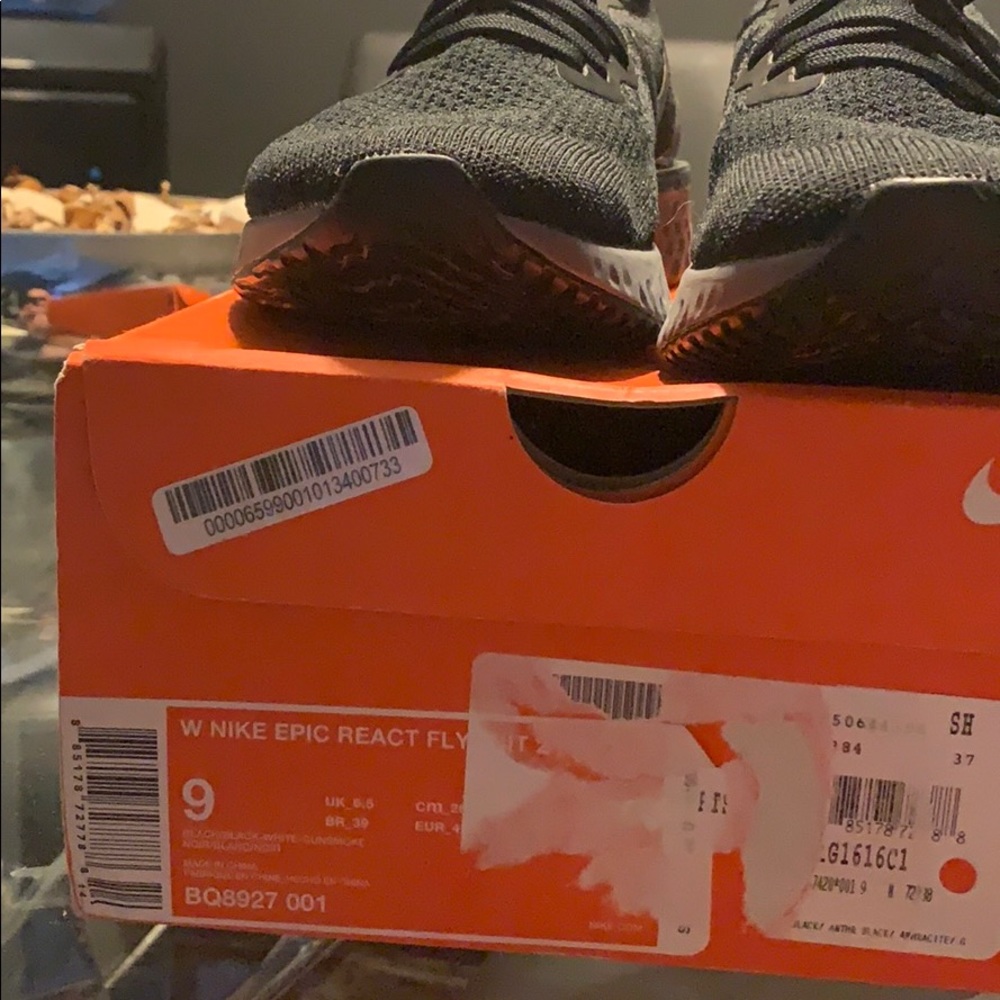 Women’s Nike Epic React Flyknit 2